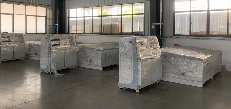 標(biāo)題：燃油系統(tǒng)柔性導(dǎo)管氣密，水壓爆破，撓曲，脈沖試驗(yàn)機(jī)